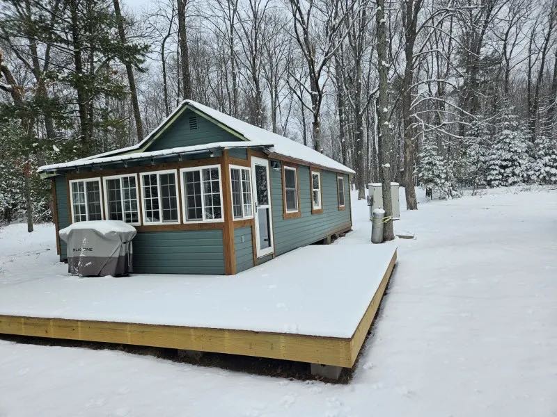 Loonatic Lodge on Callahan Lake